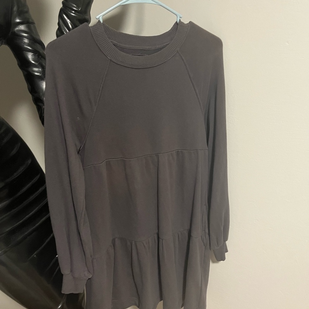 Women's Charcoal Long Sleeve Top